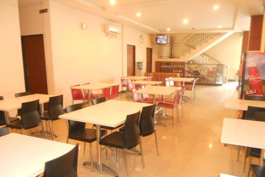 Hotel Parma 2*